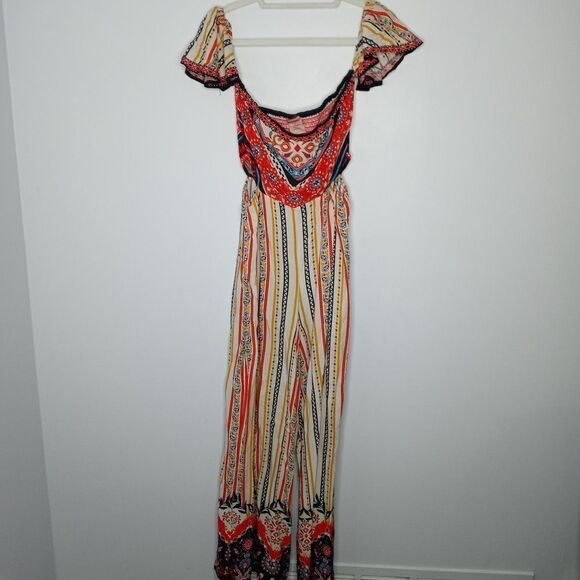 Flying Tomato off shoulder jumpsuit size medium - Picture 2 of 8